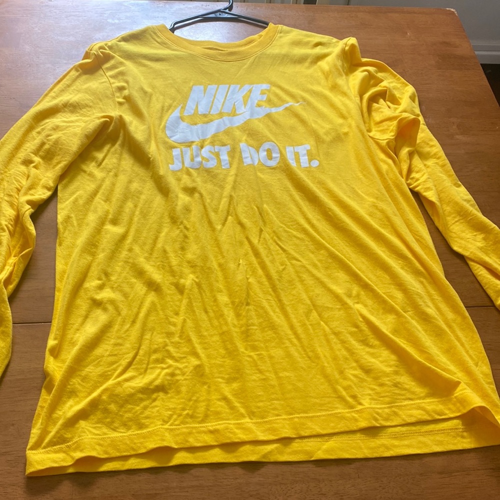 Long Sleeve Yellow Mens L Nike Shirt